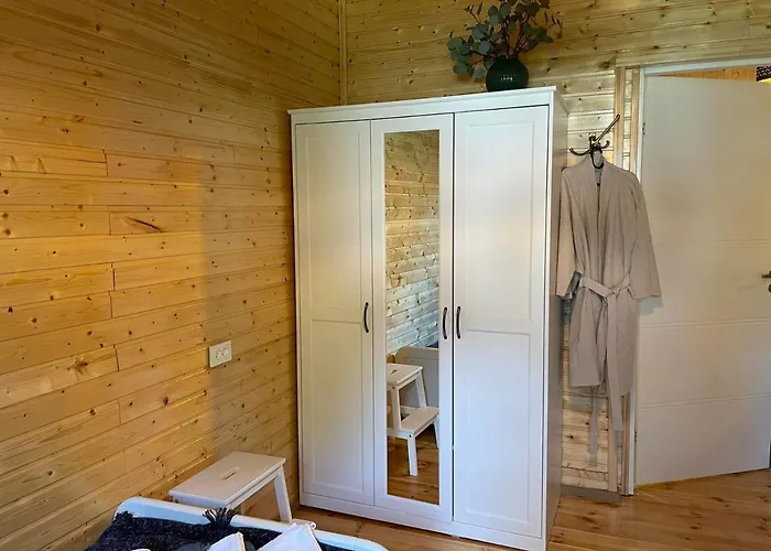 East Side In With Sauna And Free Parking Apartamento *